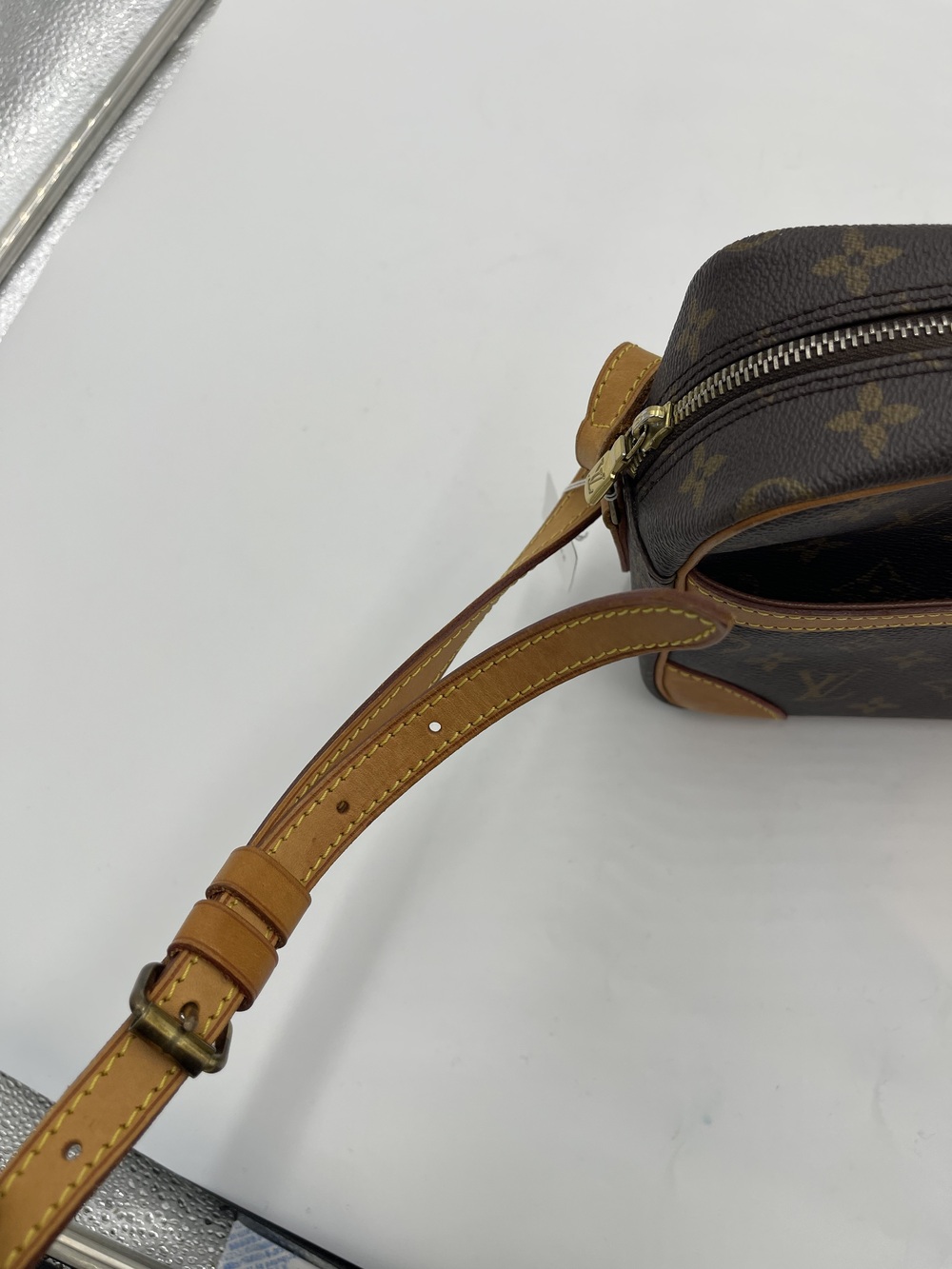 Louis Vuitton Monogram Trocadero - Picture 2 of 14